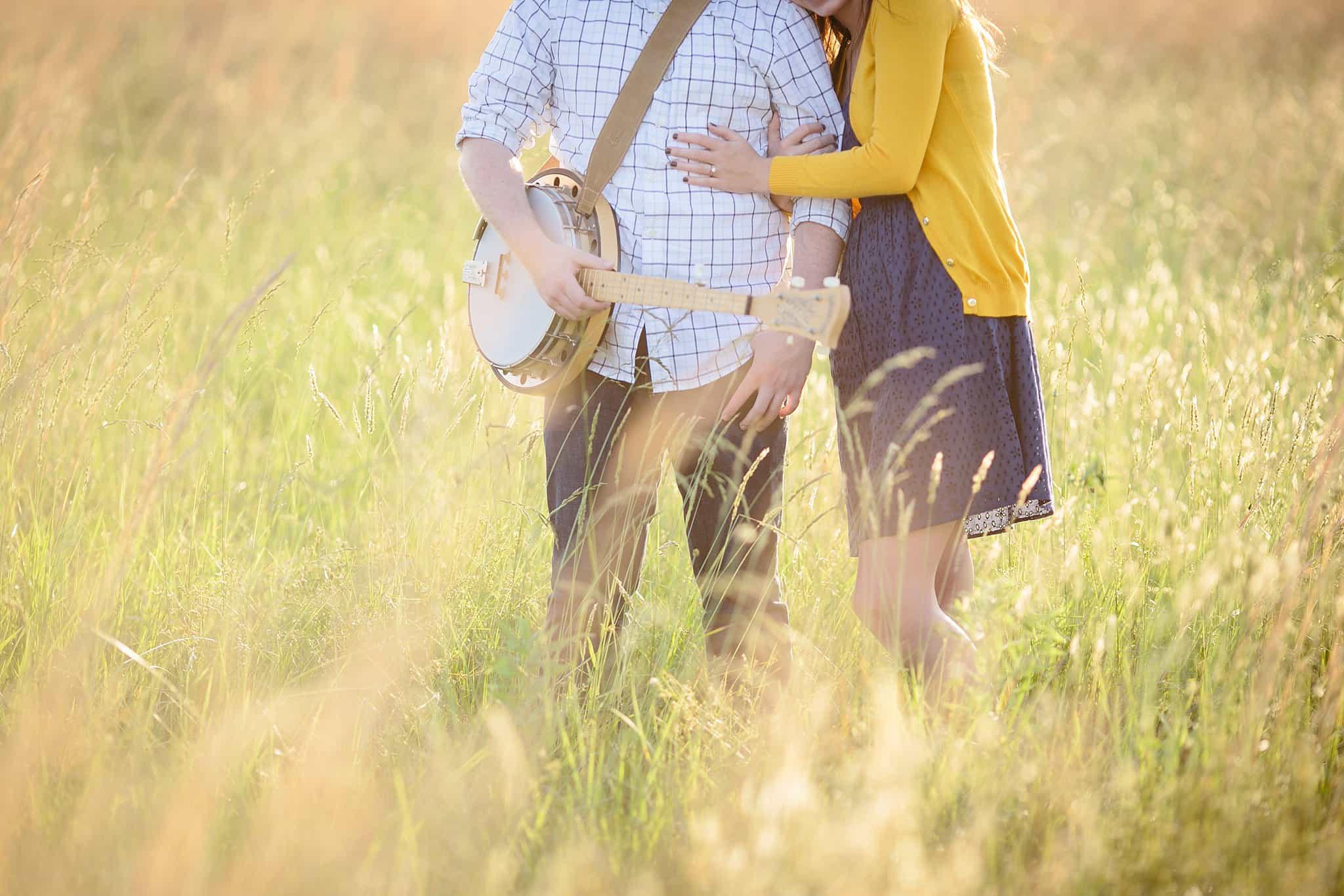 tennessee_beerock_overlook_mountain_field_engagement_0014.jpg