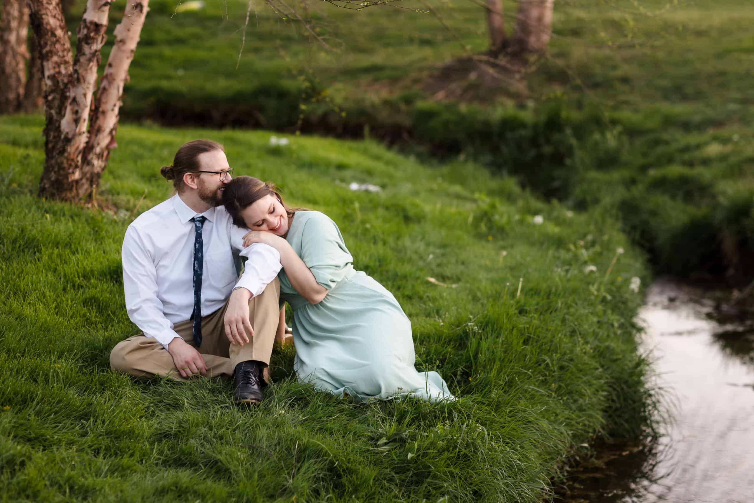 Leanna & Sean - Happy Spring Engagement Session at Dogwood Park in Cookeville TN